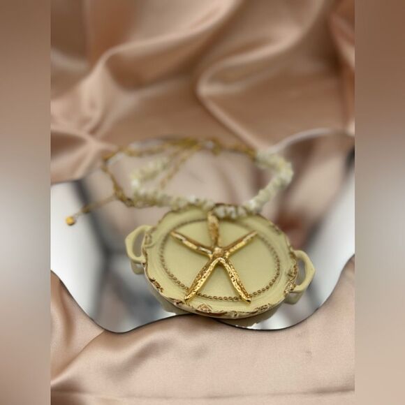 Gold Starfish & Natural Shell Necklace – Coastal Chic Statement Piece - Picture 10 of 12